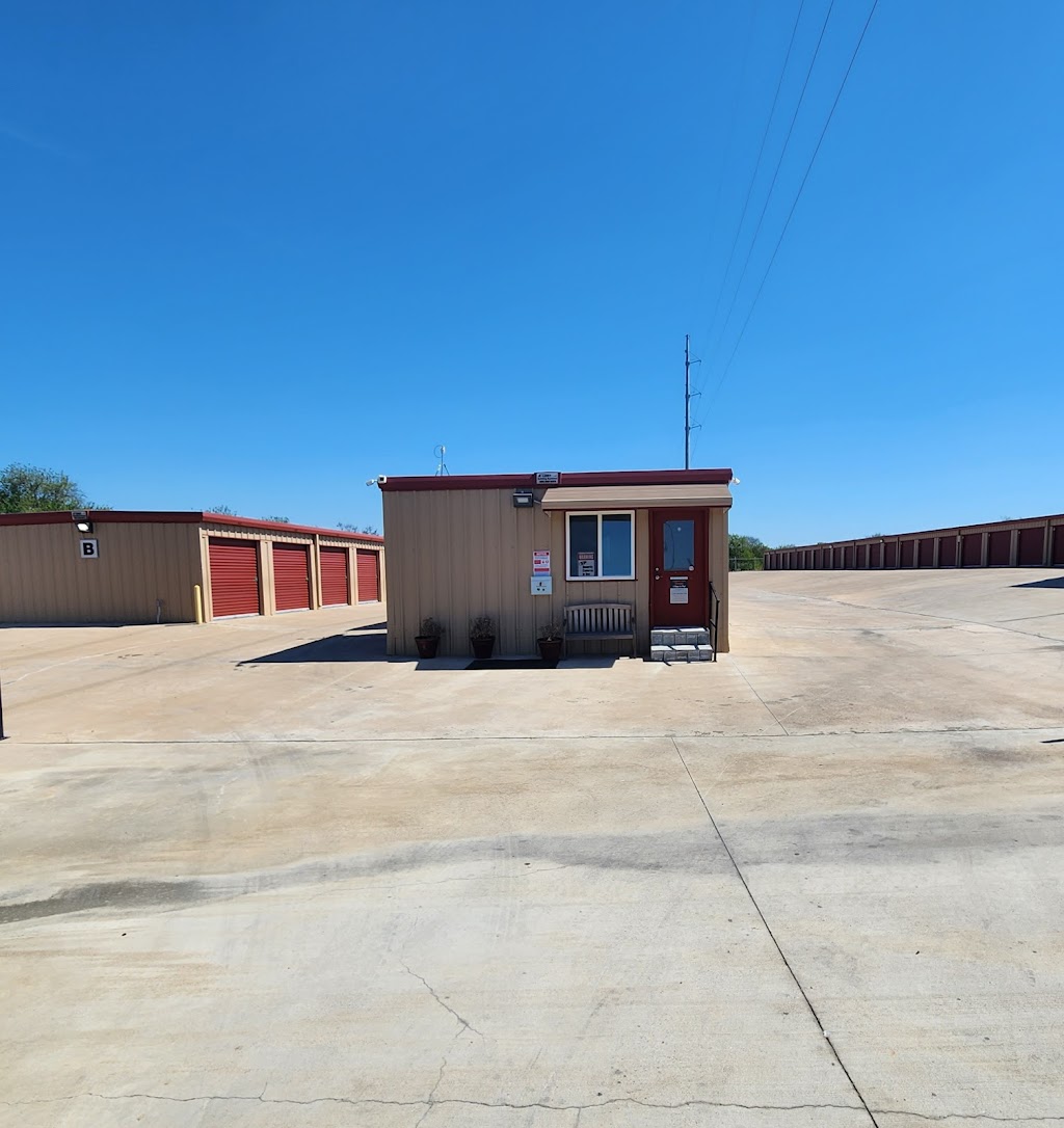 The Storage Place - Crowley | 10450 FM1902, Crowley, TX 76036, USA | Phone: (682) 888-7708