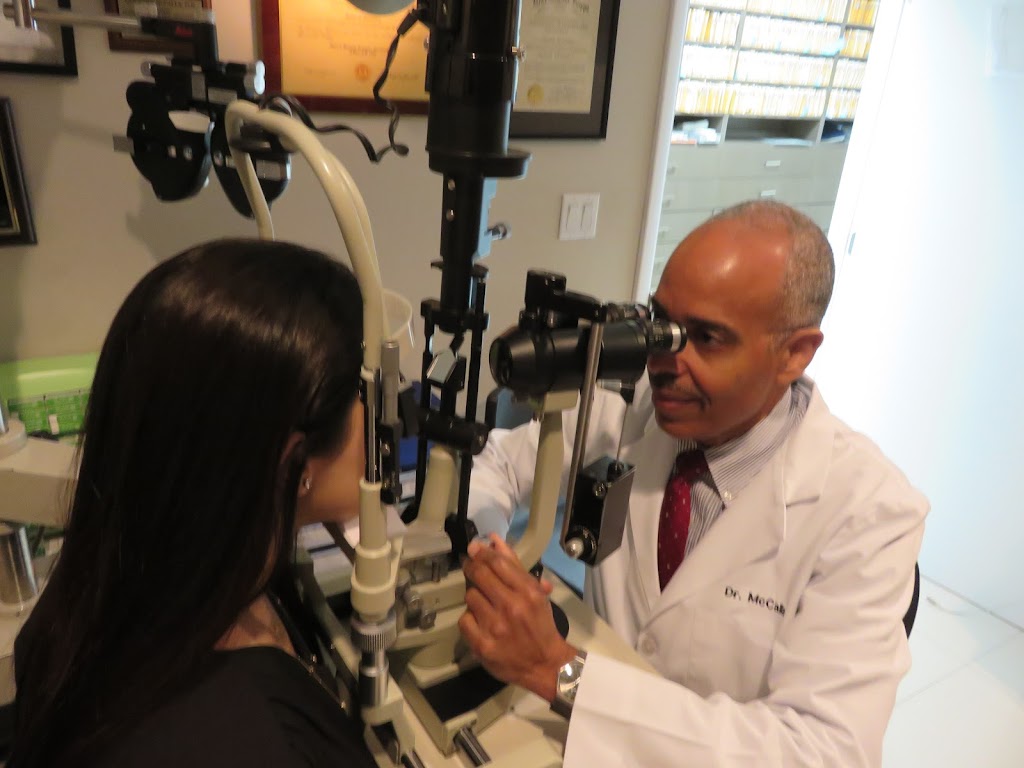 Dr. Lenward McCalla, Optometist | 11217 S Dixie Hwy, Miami, FL 33156 | Phone: (305) 378-1915