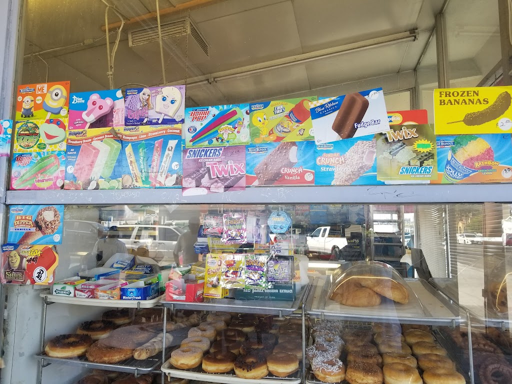 Cherry Donuts | 1500 Cherry Ave, Long Beach, CA 90813, USA | Phone: (562) 434-5688