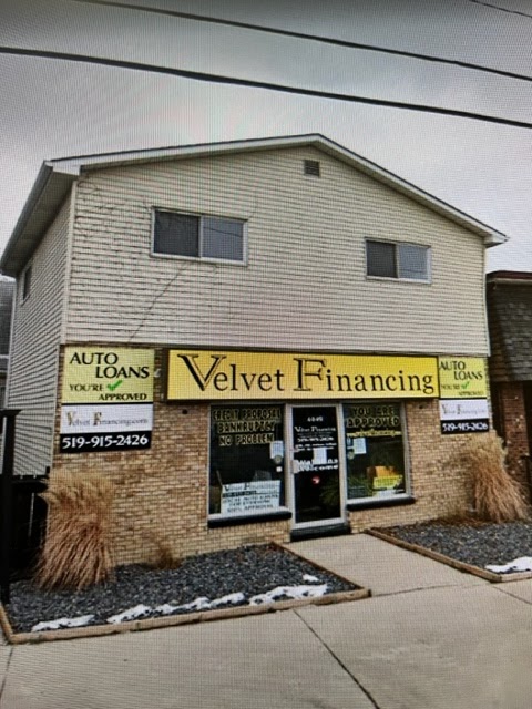 Velvet Financing | 4049 Tecumseh Rd E, Windsor, ON N8W 1J7, Canada | Phone: (519) 915-2426