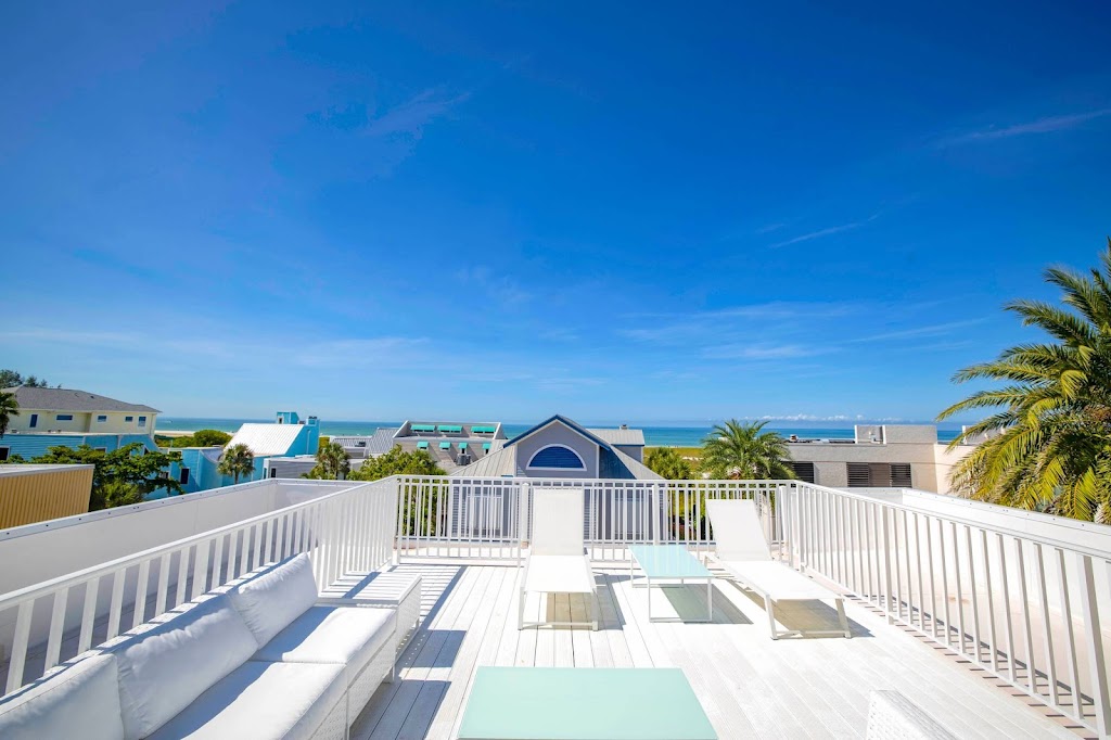 Gertrudes Siesta Village Vacation Rentals | 5225 Avenida Navarra UNIT 3, Siesta Key, FL 34242, USA | Phone: (917) 842-9081