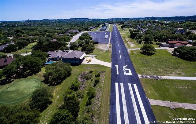 Lakeway Airpark (3R9) | 115 Flying Scot St, Lakeway, TX 78734, USA | Phone: (512) 261-4385