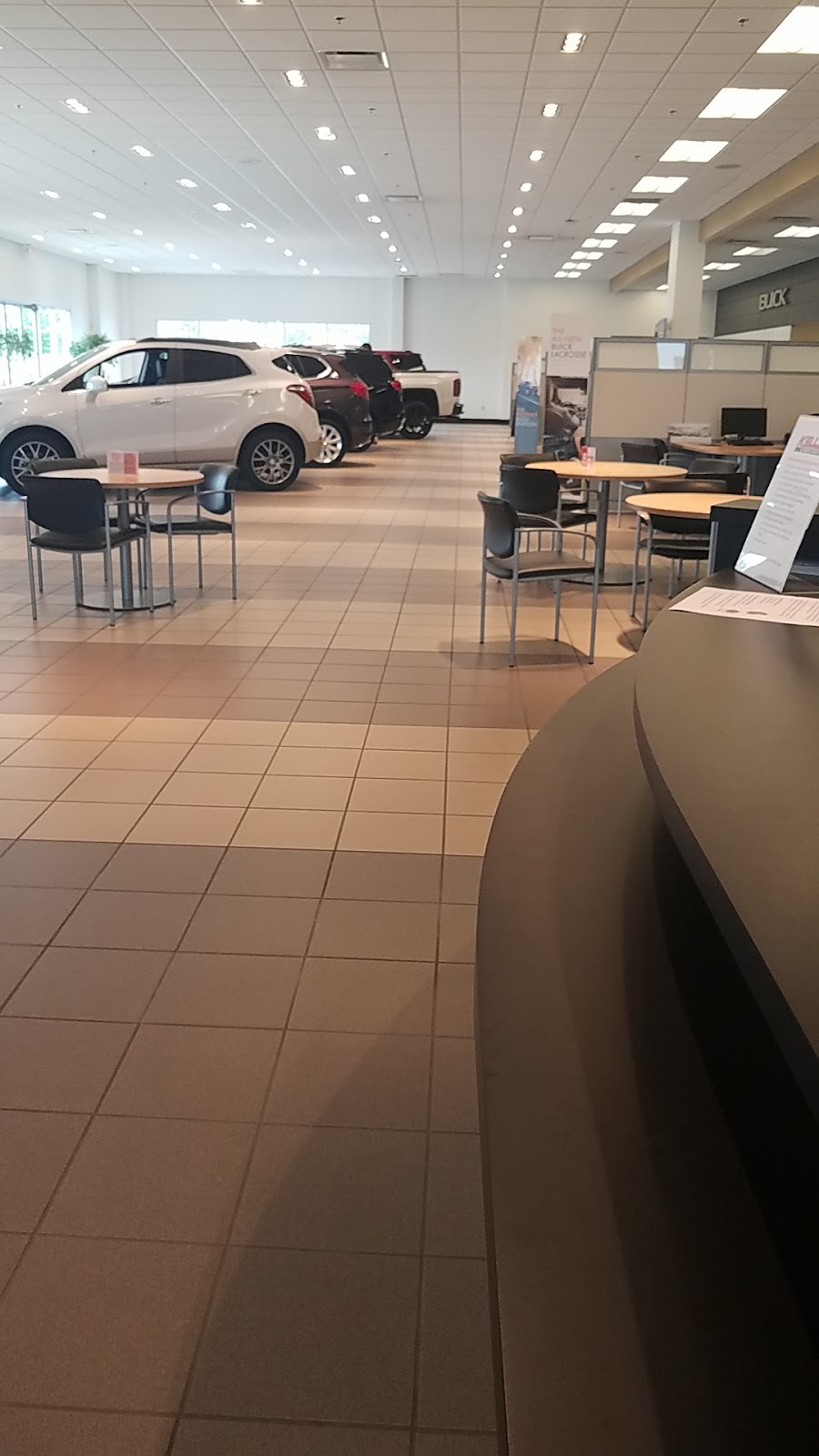 Tom Kelley Buick GMC | 555 Grand Natl Dr, Fort Wayne, IN 46804, USA | Phone: (260) 255-4986