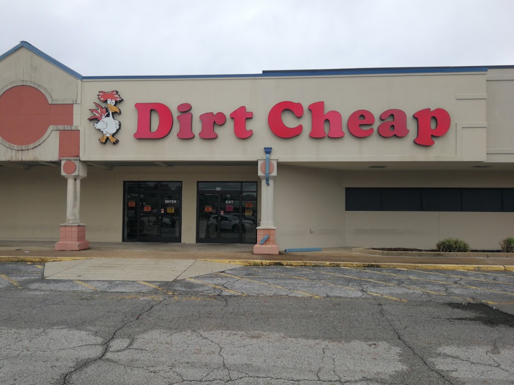 Dirt Cheap | 8235 TN-3, Millington, TN 38053, USA | Phone: (901) 872-0212