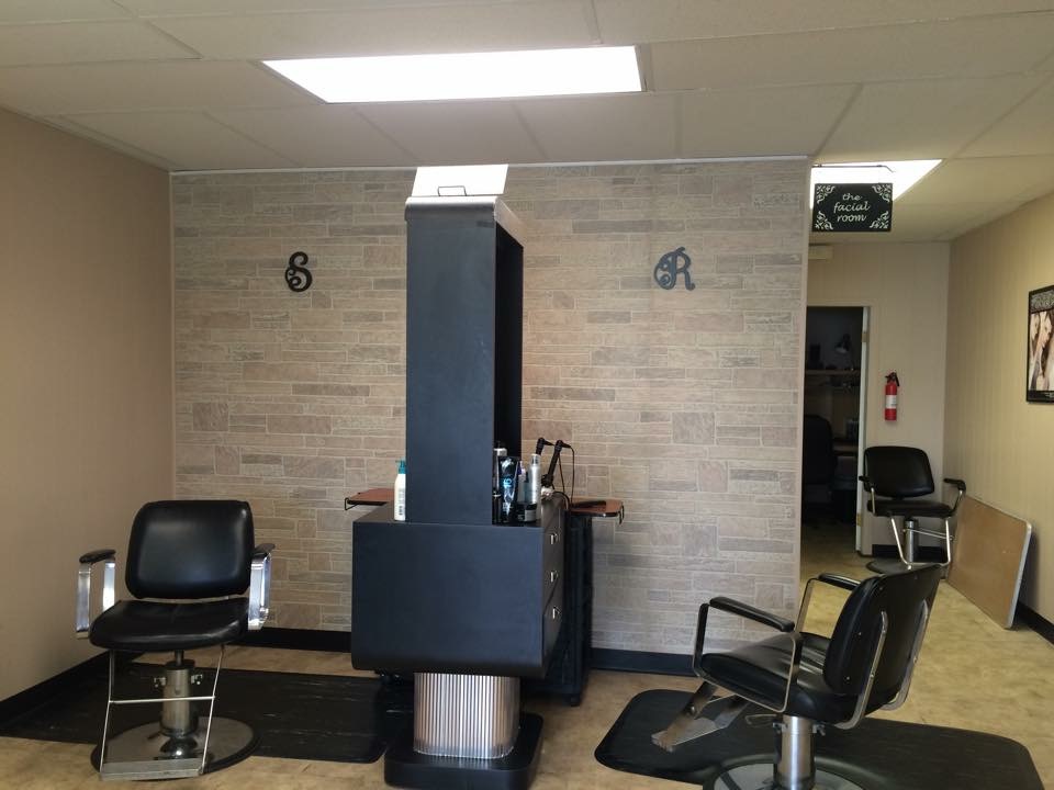 Shear Excellence | 17 W Center St, Farmersville, OH 45325, USA | Phone: (937) 696-9020