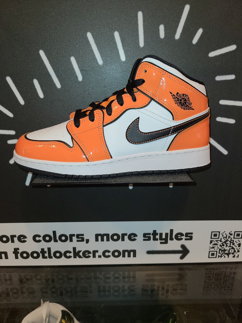 Foot Locker | 10000 California St, Omaha, NE 68114, USA | Phone: (402) 397-5831