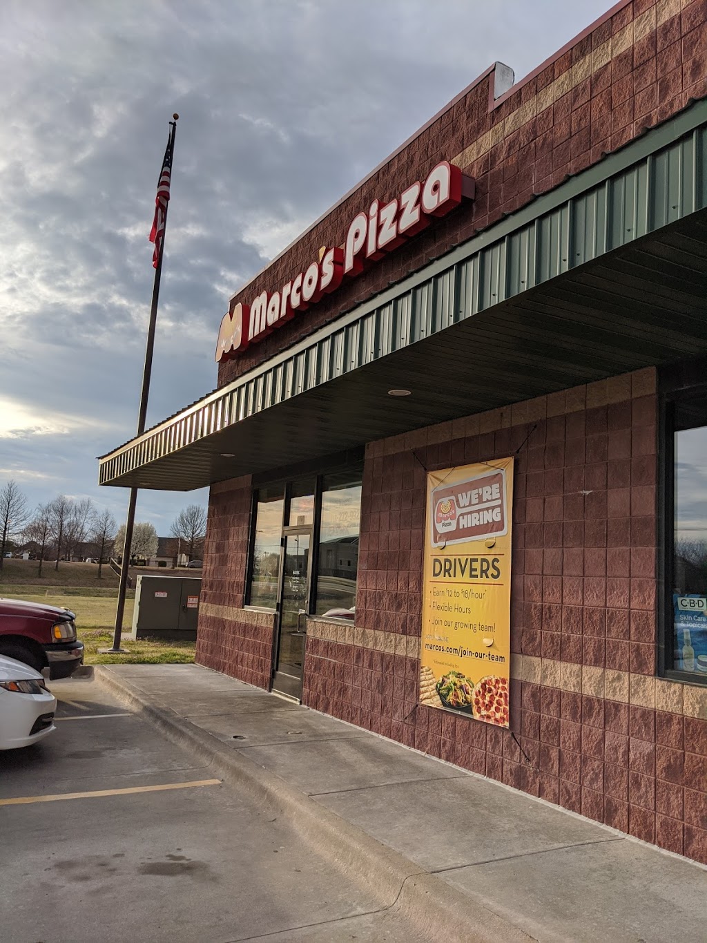 Marcos Pizza | 14499 East 86th St N, Owasso, OK 74055, USA | Phone: (918) 272-9922