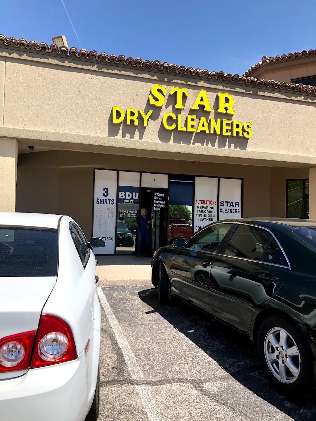 Star Cleaners | 1550 Hawkins Blvd # 1, El Paso, TX 79925, USA | Phone: (915) 598-4761