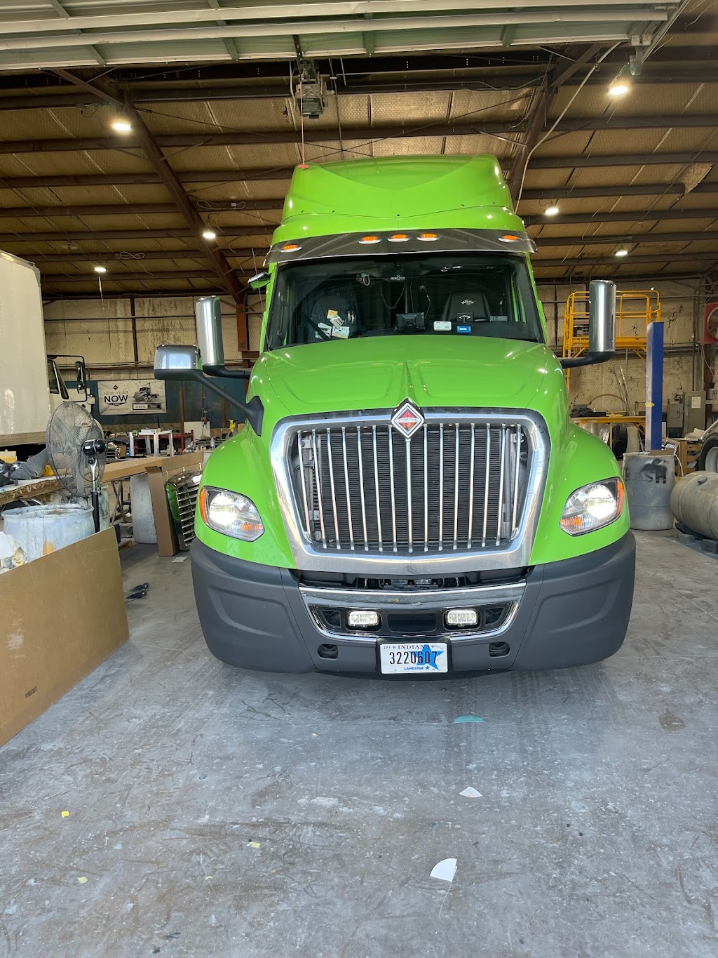 Southwest International Trucks, Inc. | 3722 Irving Blvd, Dallas, TX 75247, USA | Phone: (214) 689-1400