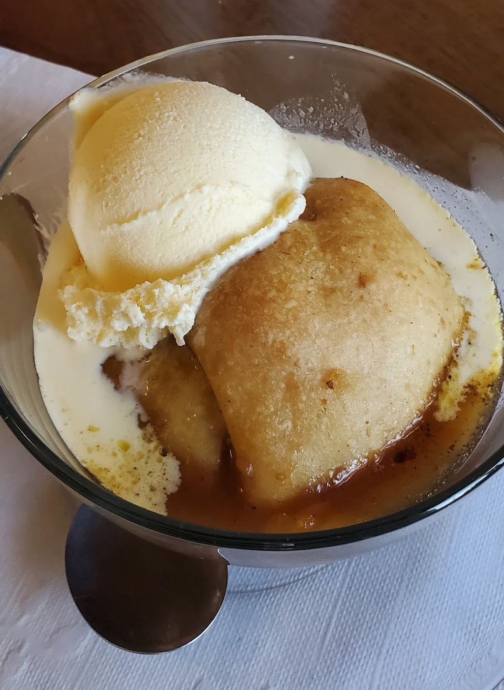 Lavernes Restaurant | 934 Jefferson Rd, Waynesburg, PA 15370, USA | Phone: (724) 883-2643