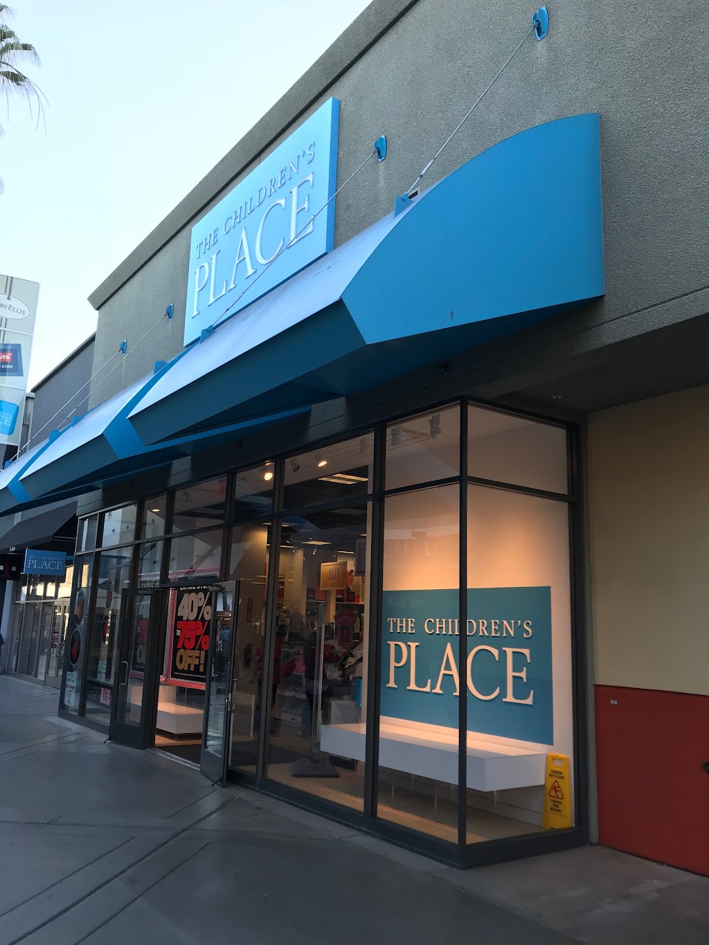 The Childrens Place Outlet | 20 City Blvd W SPACE 607, Orange, CA 92868 | Phone: (714) 940-0375