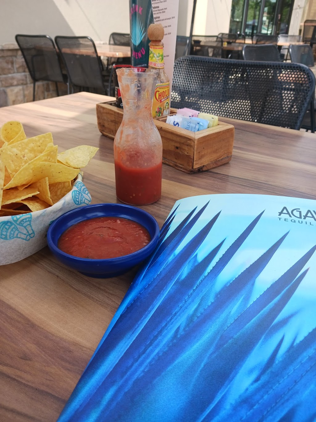 AGAVE BLUE TEQUILA & TACO BAR | 17097 Airline Hwy, Prairieville, LA 70769, USA | Phone: (225) 313-6376