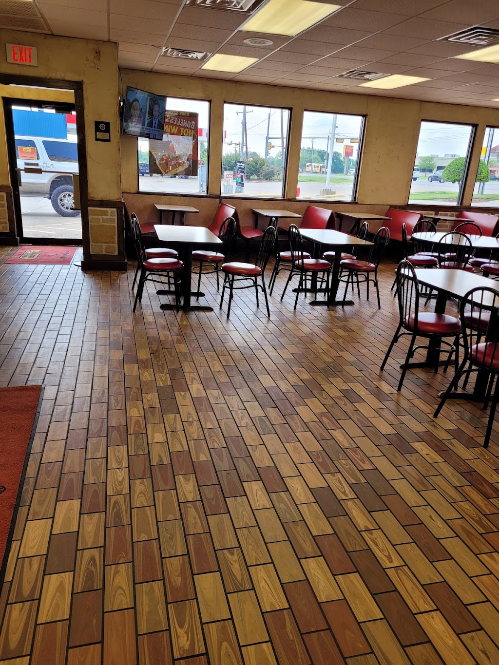 Chicken Express | 704 N Pkwy Dr, Alvarado, TX 76009, USA | Phone: (817) 783-3400