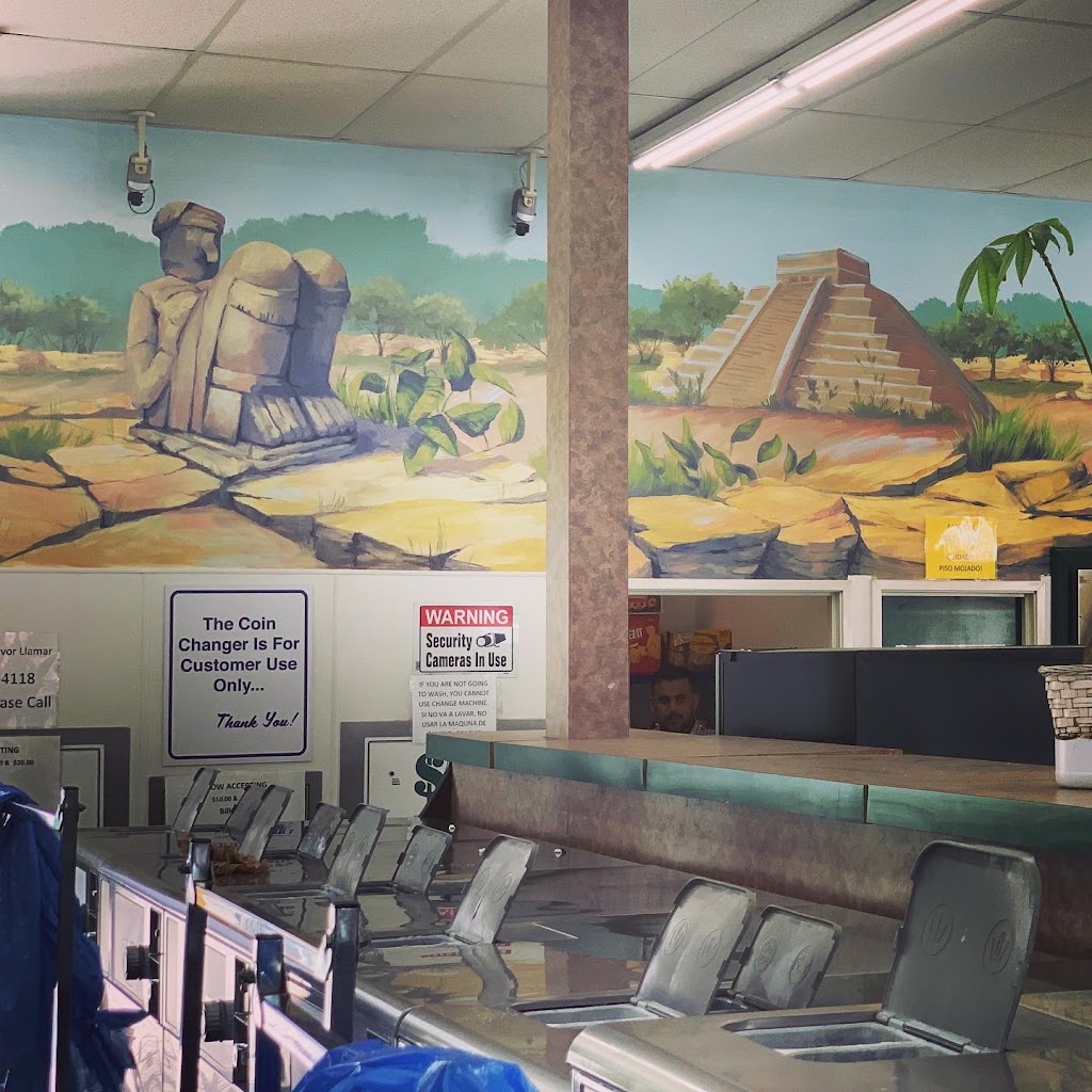 SoCal Wash and Fold - Adams & Maple | 401 E Adams Blvd, Los Angeles, CA 90011, USA | Phone: (818) 429-3407