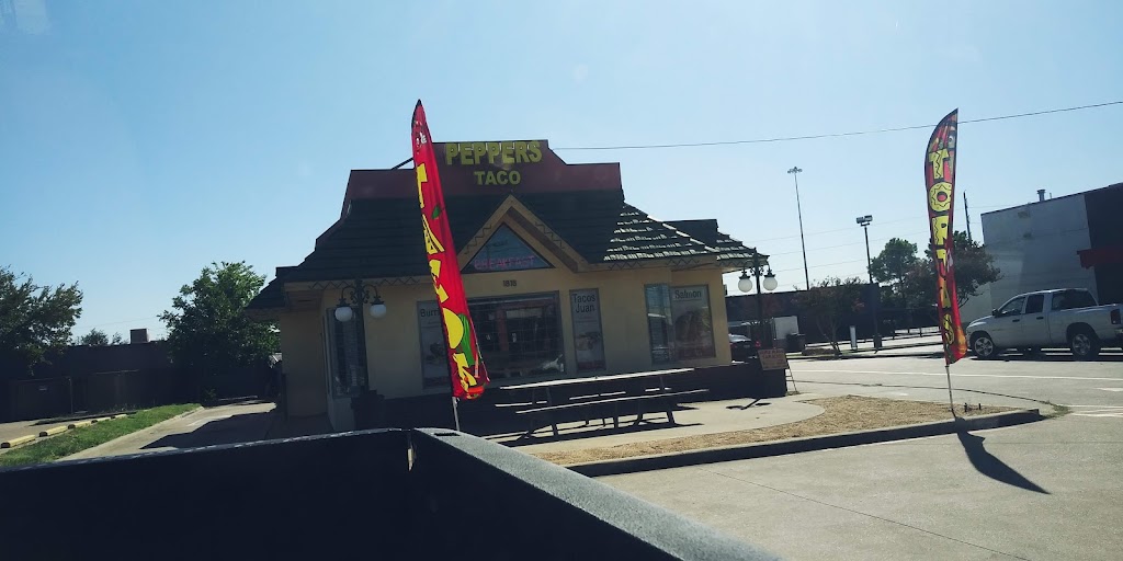 Peppers Taco | 1818 Northwest Hwy, Garland, TX 75041, USA | Phone: (972) 681-1612