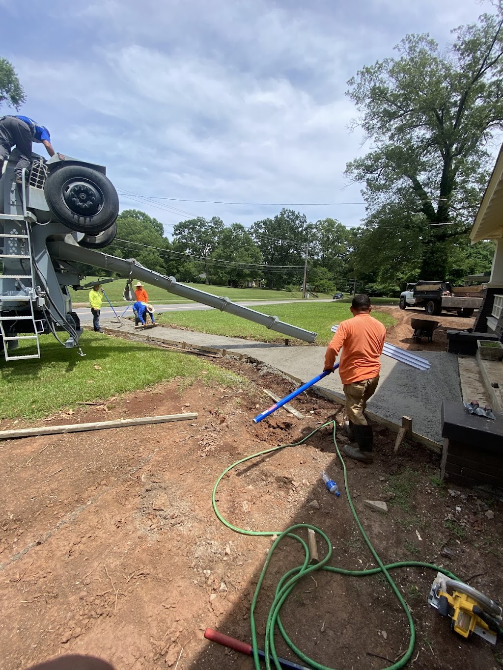 Palma Landscaping, Fencing & Concrete installation | 225 April Rd, Troutman, NC 28166, USA | Phone: (336) 225-9725