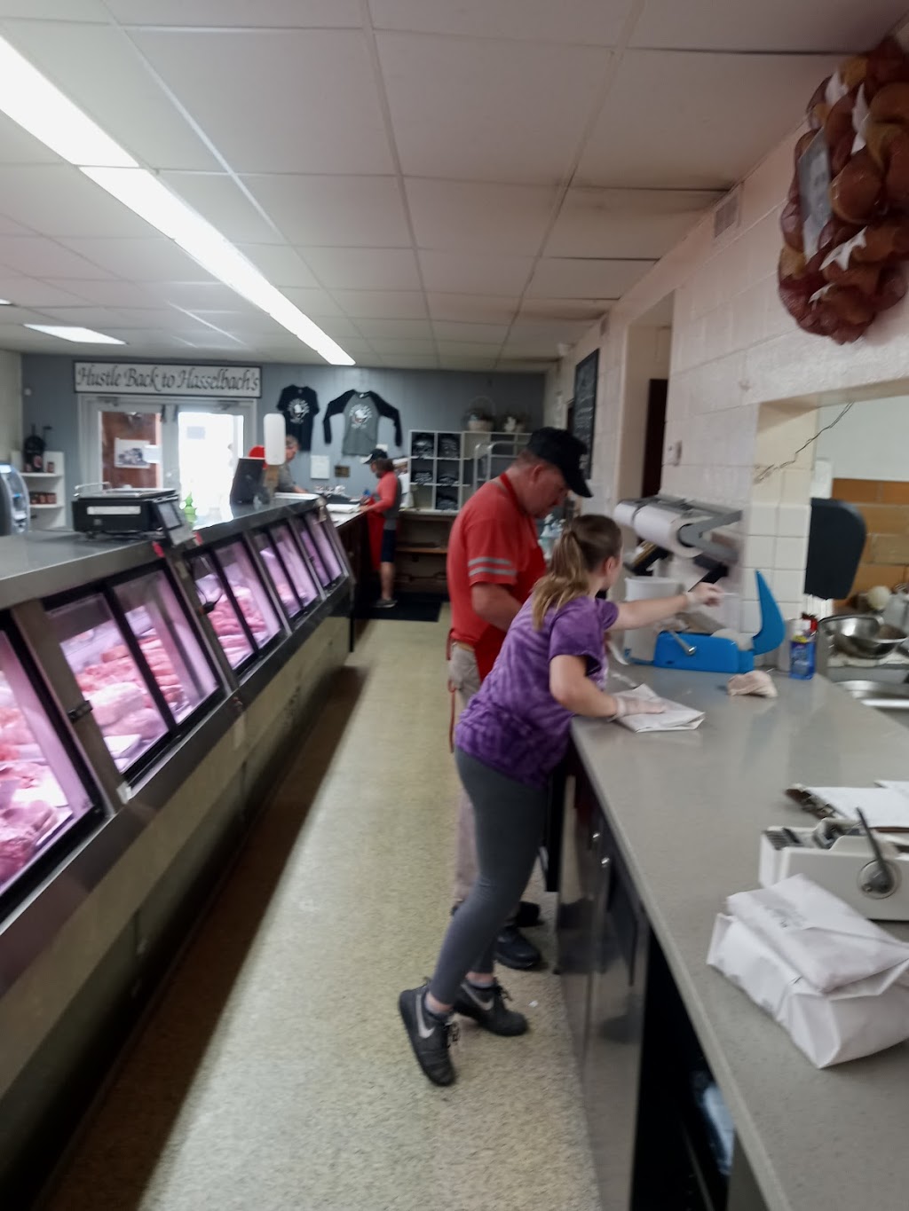 Hasselbach Meats | 4637 Oak Harbor Rd, Fremont, OH 43420, USA | Phone: (419) 332-1747
