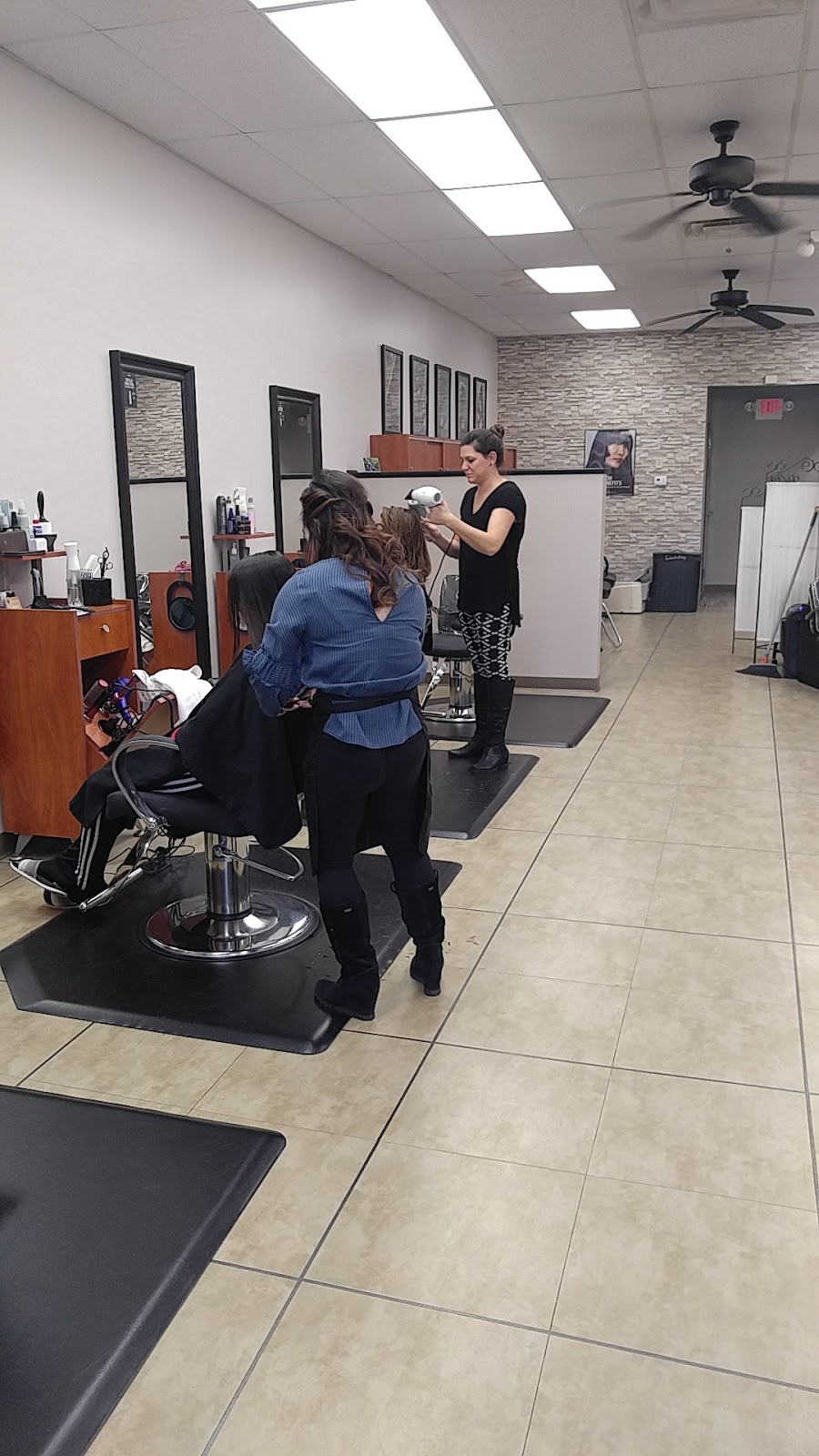 Shear Genius Salon & Spa 8179 Princeton Glendale Rd, West Chester Township, OH 45069