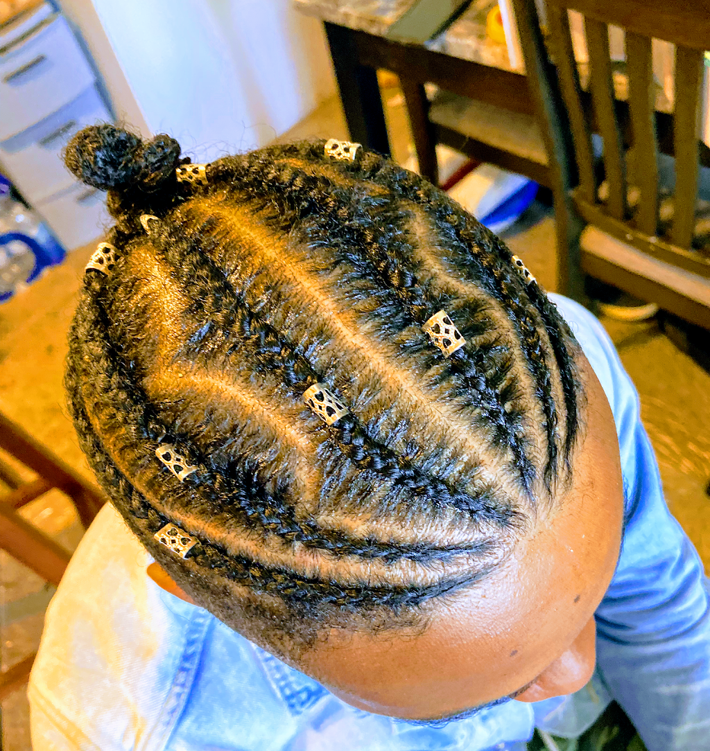 Sophia Sassy Braids | 1810 Arbor Ln, Crest Hill, IL 60403, USA | Phone: (630) 229-2788