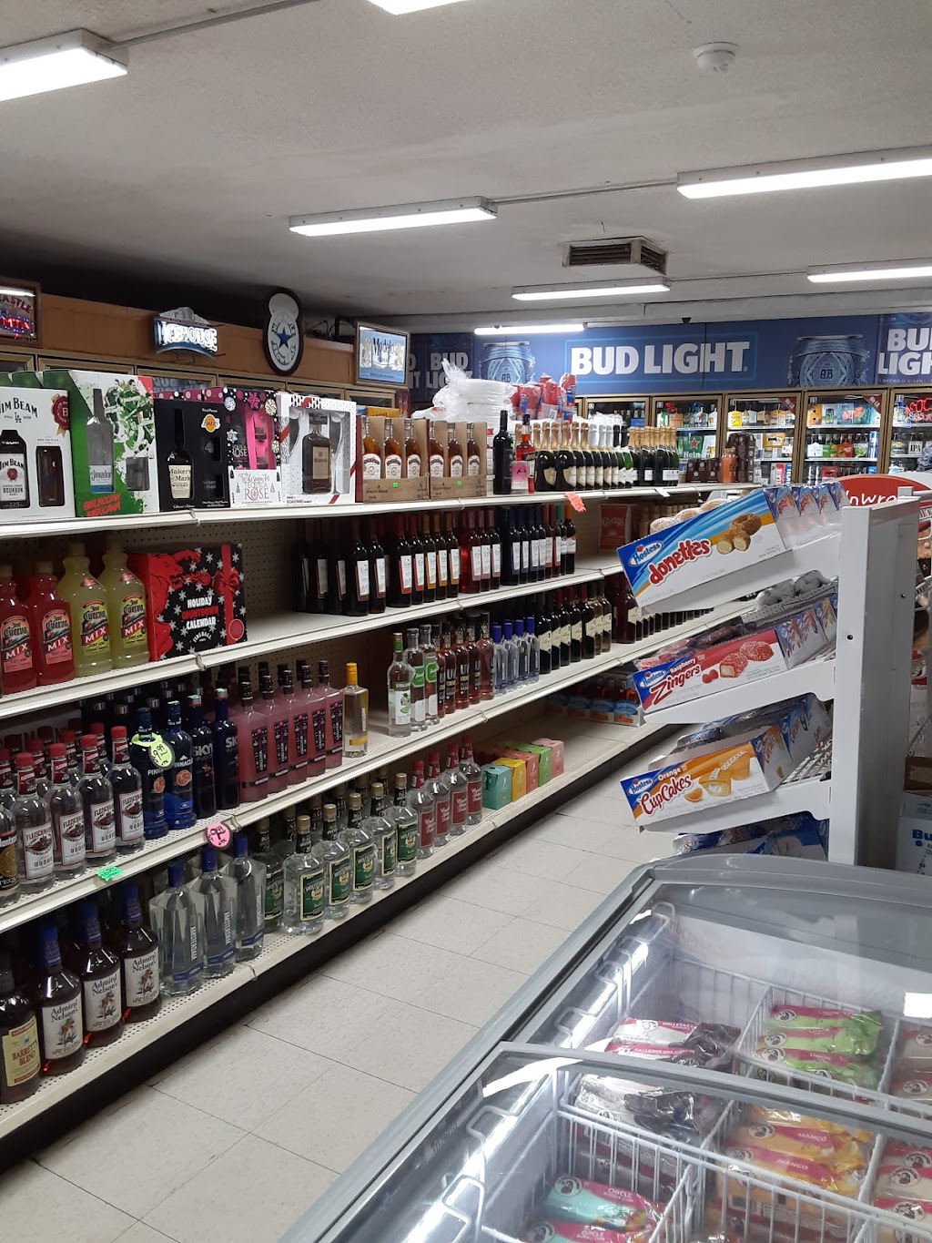 Lucerne Valley Liquor | 32800 Old Woman Springs Rd, Lucerne Valley, CA 92356 | Phone: (760) 248-7200