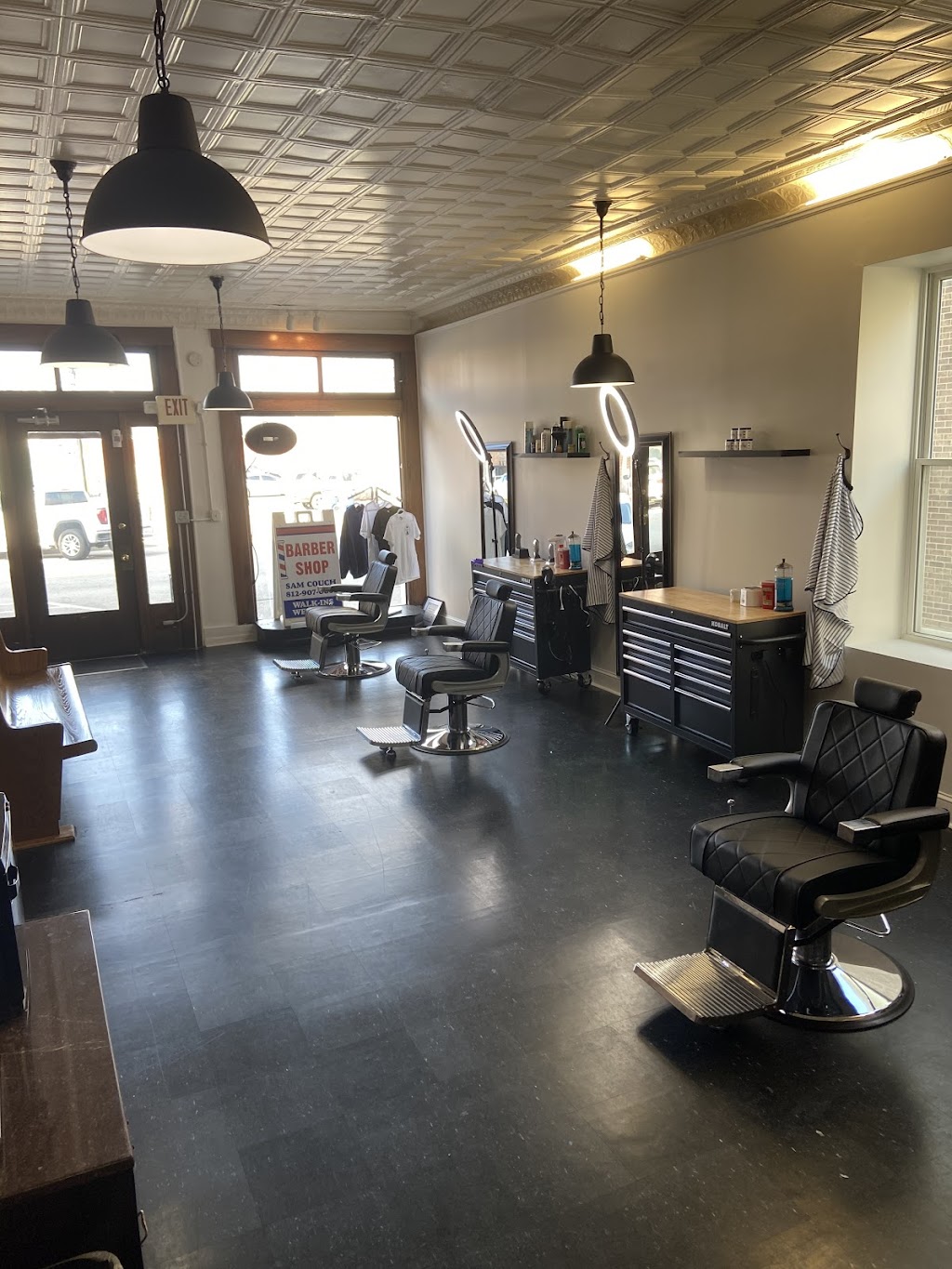 Couch’s Barbershop | 42 E High St, Lawrenceburg, IN 47025, USA | Phone: (812) 577-0841