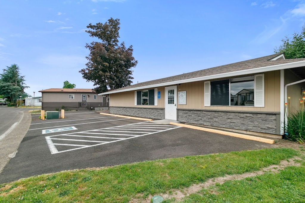 Woodburn Senior Estates Mobile Home Community | 1999 Jansen Way, Woodburn, OR 97071, USA | Phone: (503) 982-0110