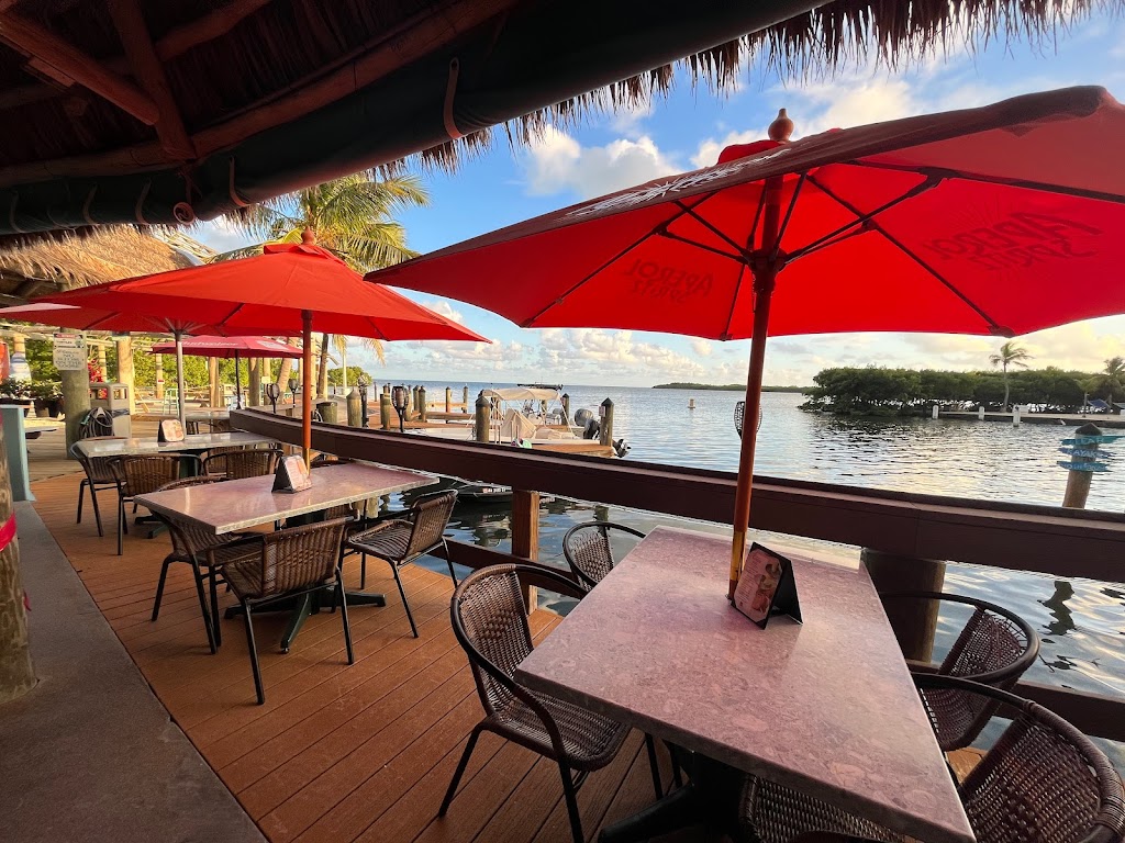 Snappers Oceanfront Restaurant & Bar | 139 Seaside Ave, Key Largo, FL 33037, USA | Phone: (305) 852-5956