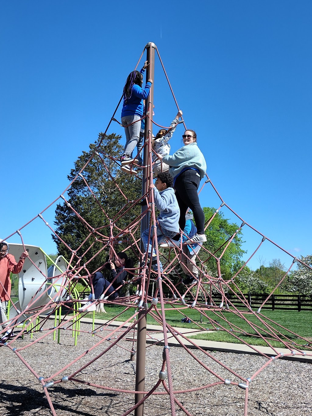 Cliffside Playground and Sprayground -Broad Run Park | 10700 Broad Run Pkwy, Louisville, KY 40291, USA | Phone: (502) 584-0350