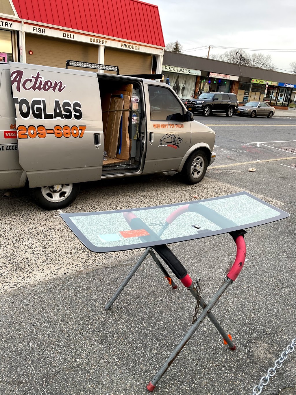 Action Auto Glass Service | 336 Hempstead Ave, West Hempstead, NY 11552 | Phone: (516) 209-6807