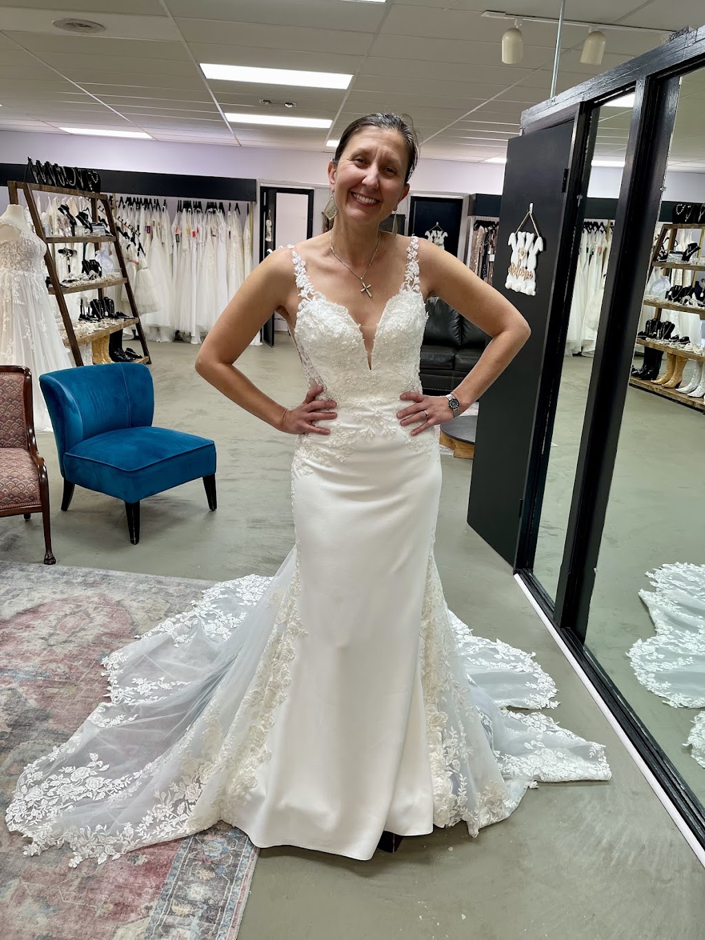 Chez Lilli Bridal | 6114 W Park Ave, Houma, LA 70364, USA | Phone: (985) 868-3874