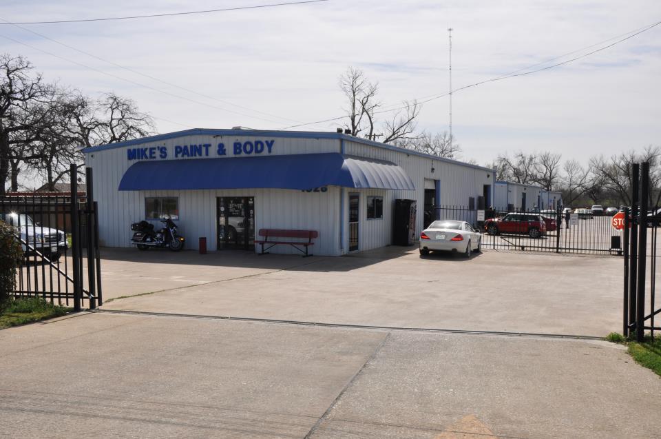 Mikes Body Shop | 1028 TX-121 BUS, Lewisville, TX 75057, USA | Phone: (972) 436-0099