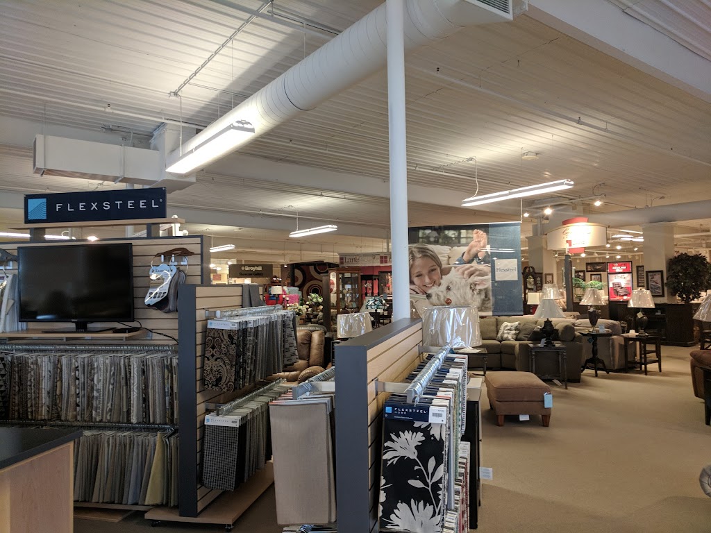 Monroe Furniture Center | 110 W 6th St, Monroe, WI 53566, USA | Phone: (608) 325-9200