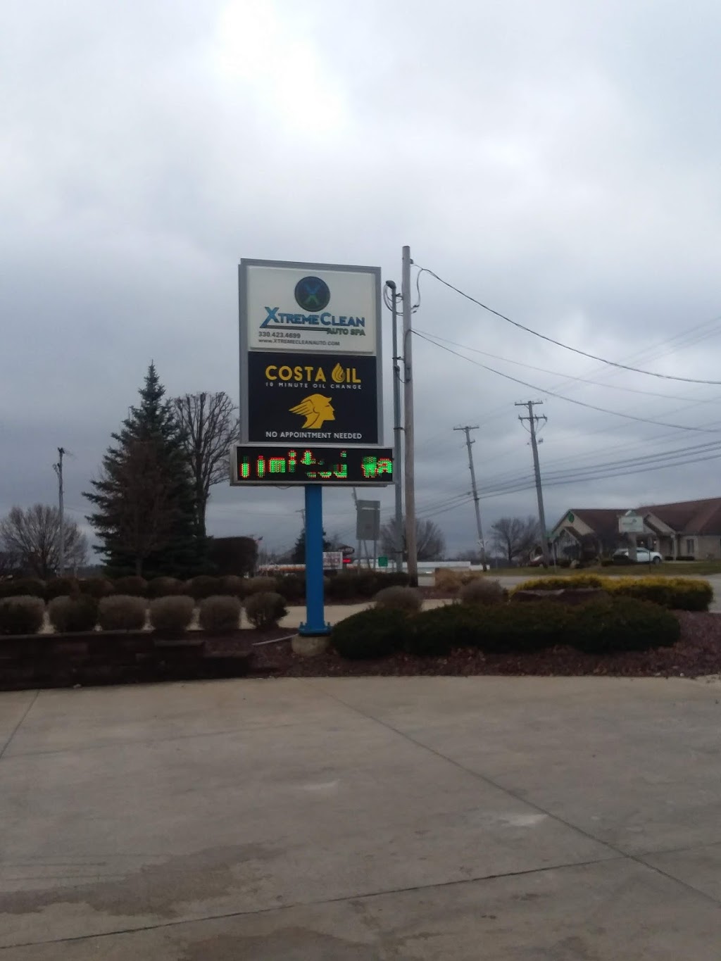 Xtreme Clean Auto Spa | 8525 South Ave, Youngstown, OH 44514, USA | Phone: (330) 423-4699