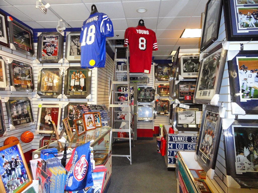 Hometown Collectibles Sports Cards & Comics | 999 S Washington St, North Attleborough, MA 02760, USA | Phone: (508) 944-7475