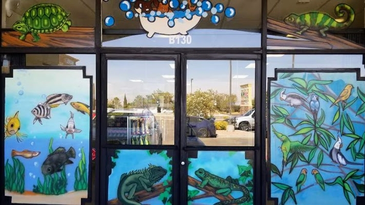 Wow Fish and Pet ( Aquarium ) | 15923 Bear Valley Rd #B130, Hesperia, CA 92345, USA | Phone: (760) 241-0132