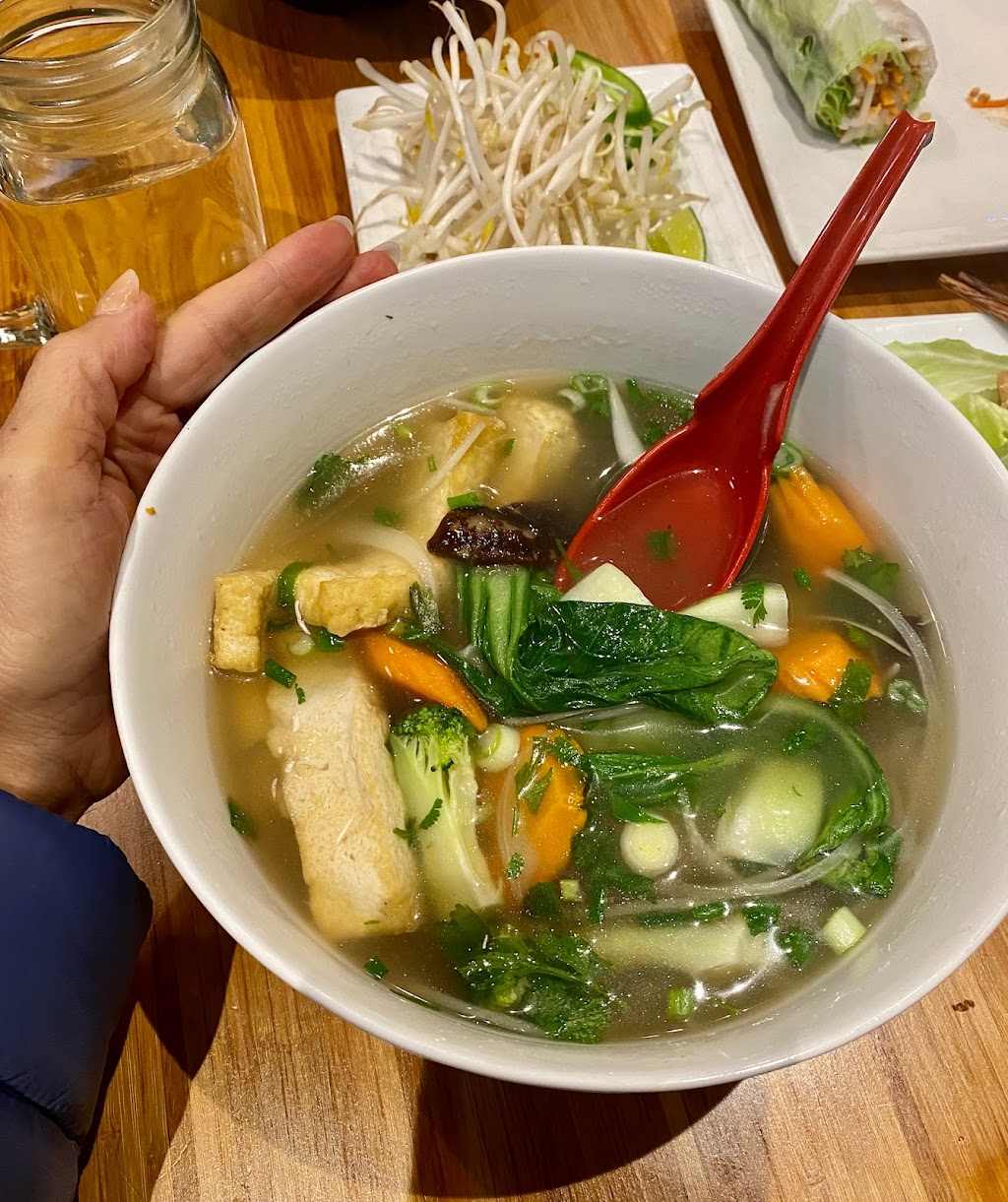 La Sen Vietnamese Grill | 20661 SW Roy Rogers Rd, Sherwood, OR 97140, USA | Phone: (503) 610-1128