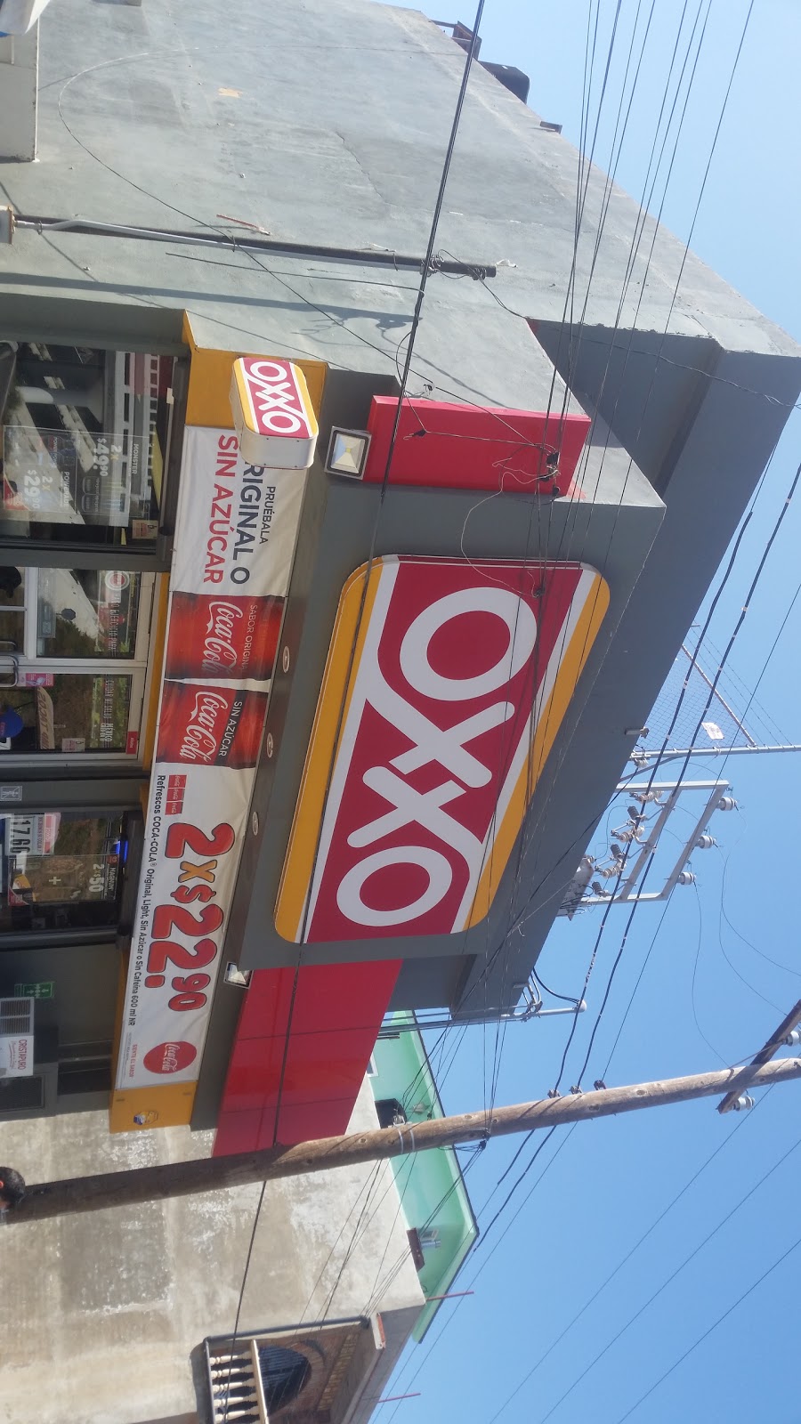 OXXO | Av. Lázaro Cardenas 1058, Alisitos, 22717 Rosarito, B.C., Mexico | Phone: 81 8320 2020