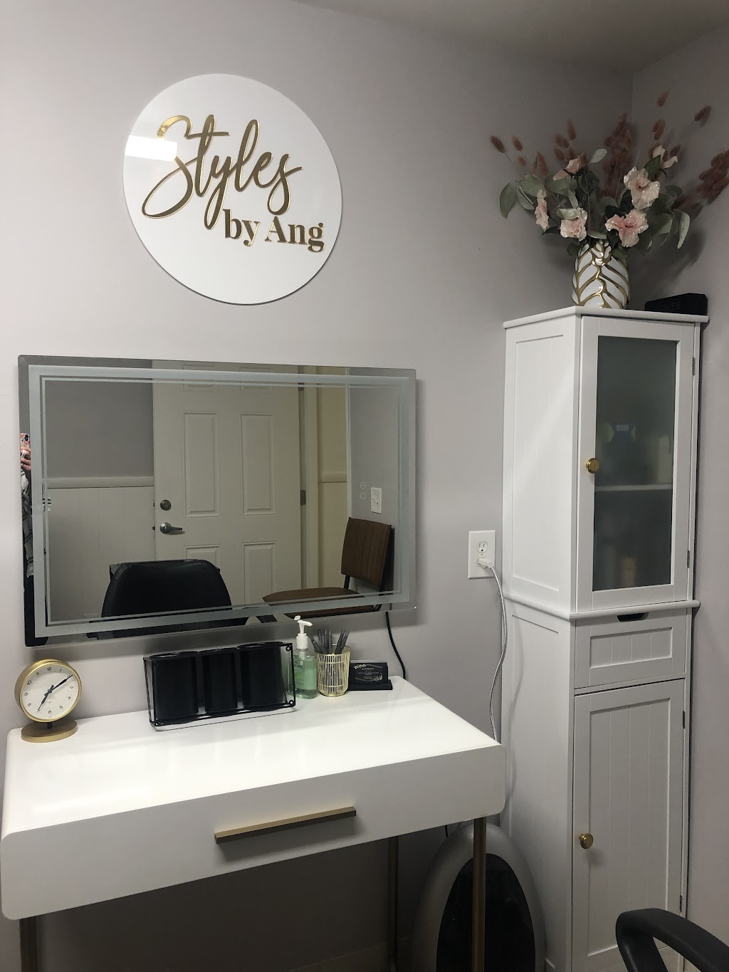 Sin Pretty Salon Suites | 10949 Main St, New Middletown, OH 44442, USA | Phone: (330) 501-9281