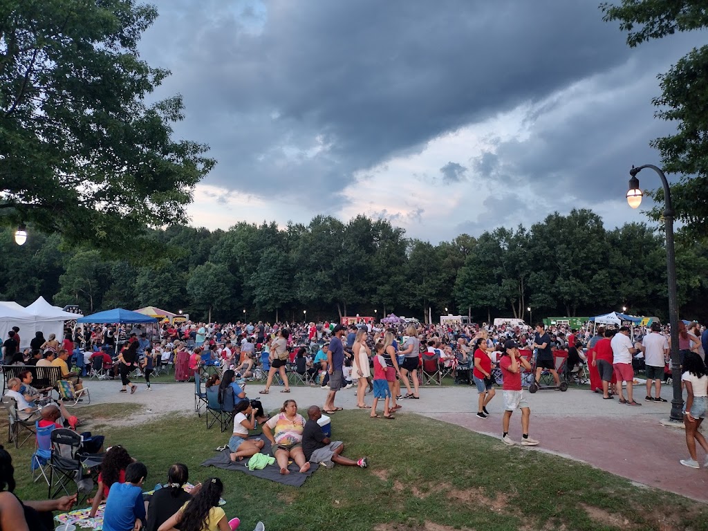 Lilburn City Park | 76 Main St NW, Lilburn, GA 30047, USA | Phone: (770) 921-2210