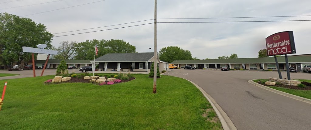 Northernaire Motel | 2441 Maplewood Dr W, Maplewood, MN 55109, USA | Phone: (651) 484-3336