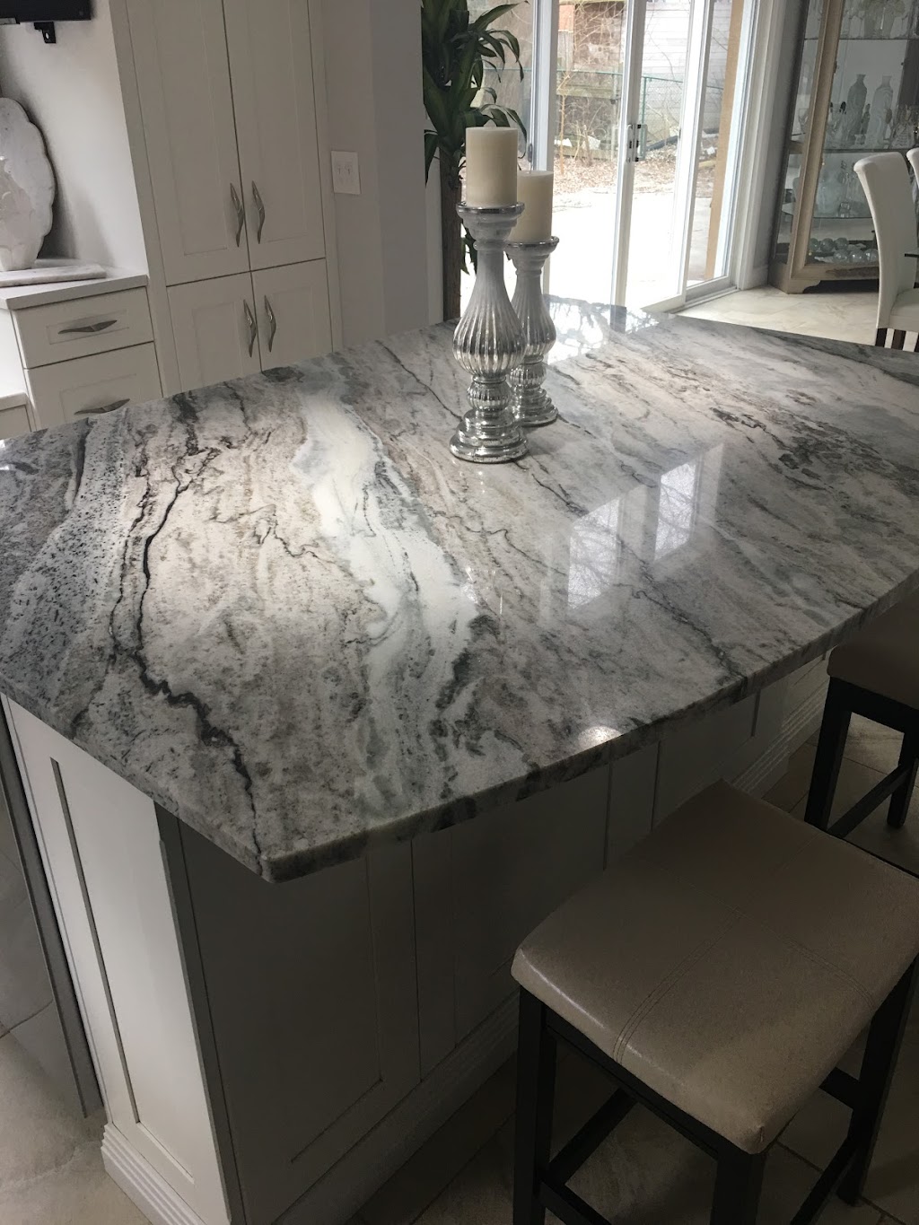 Universal Marble & Granite | 3325 County Rd 42, Windsor, ON N8V 0A5, Canada | Phone: (519) 966-7300