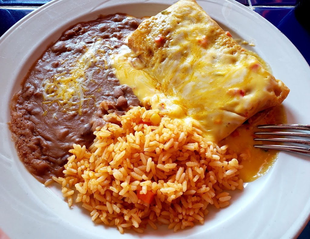 Dominguez Family Restaurant | 3313 E 50th St, Minneapolis, MN 55417, USA | Phone: (612) 724-8493