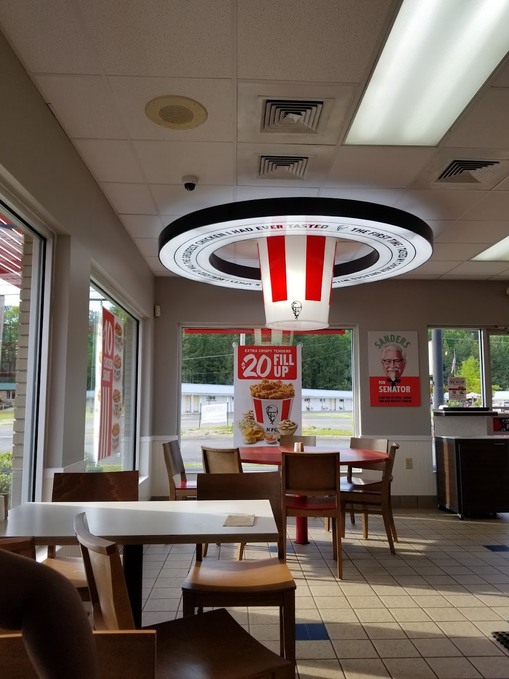 KFC | 955 Airport Dr, Alexander City, AL 35010, USA | Phone: (256) 329-1611