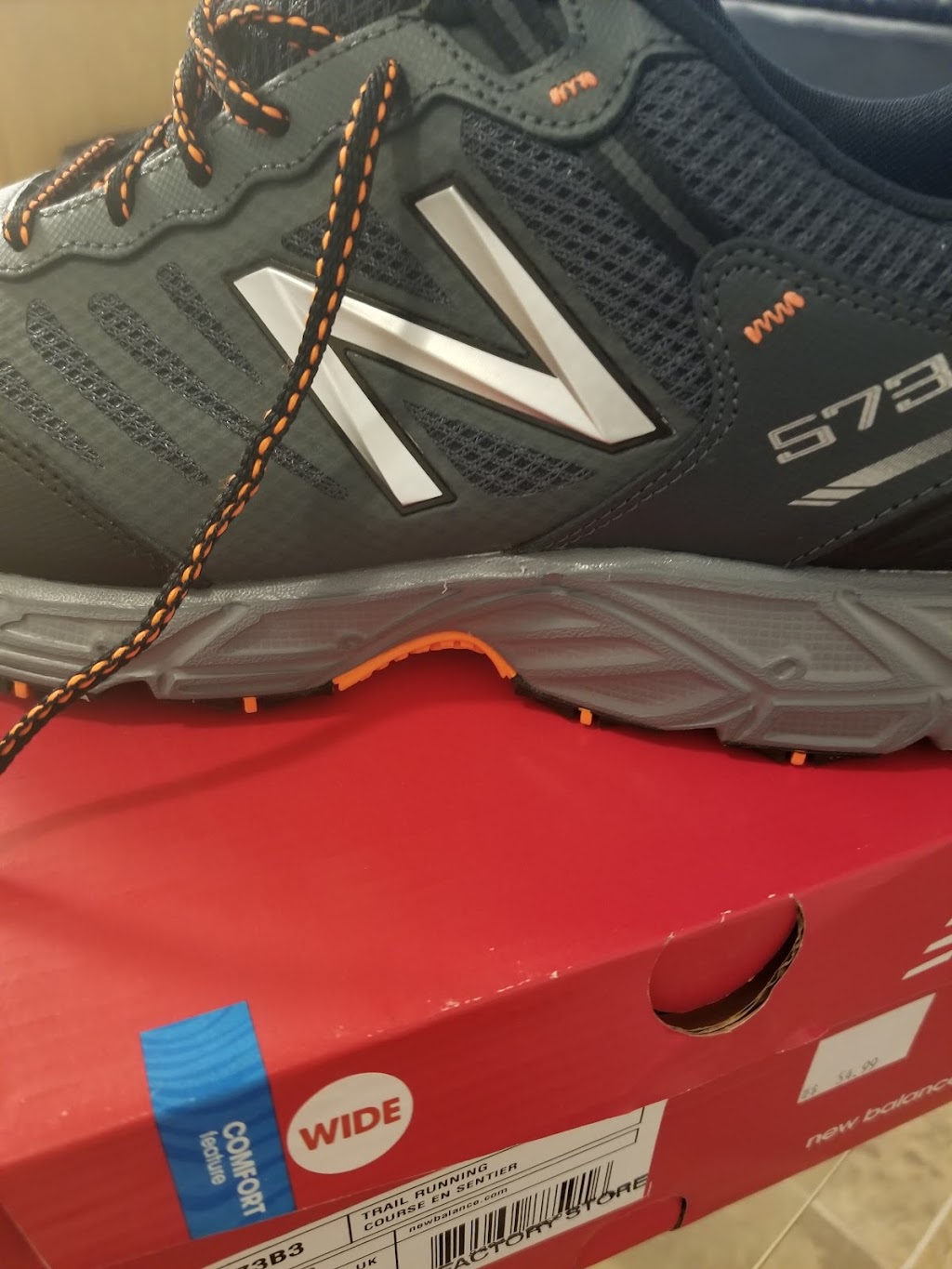 New Balance Factory Store Cabazon | 48750 Seminole Dr # 117, Cabazon, CA 92230, USA | Phone: (951) 849-1443