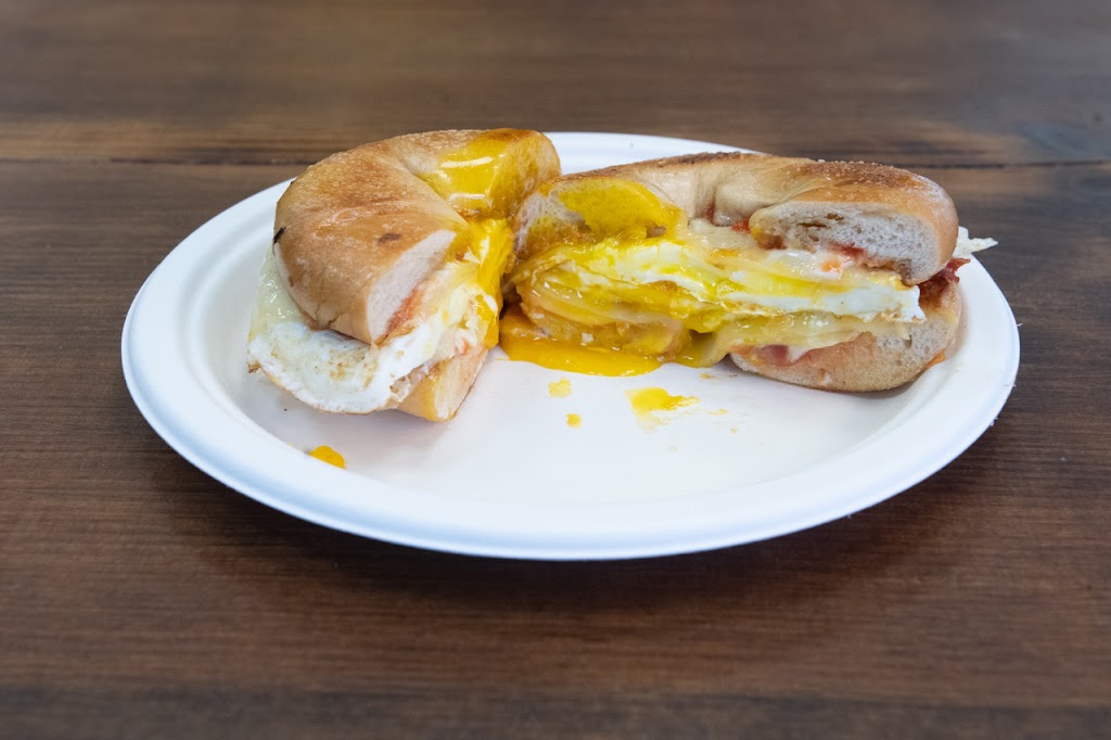 Pantanos Doz Bagels | 197 Atlantic Ave, Freeport, NY 11520, USA | Phone: (516) 379-3354