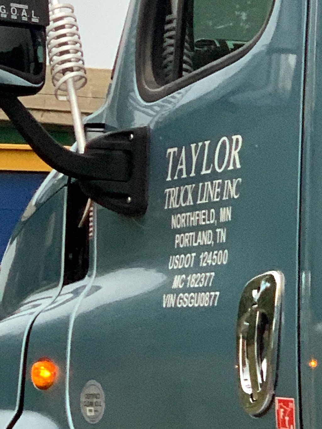 Taylor Truck Line | 801 MN-3, Northfield, MN 55057, USA | Phone: (507) 645-4531