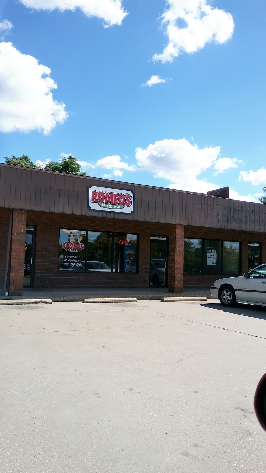 Romeos Pizza | 31 Erie Rd, Tallmadge, OH 44278, USA | Phone: (330) 630-5800