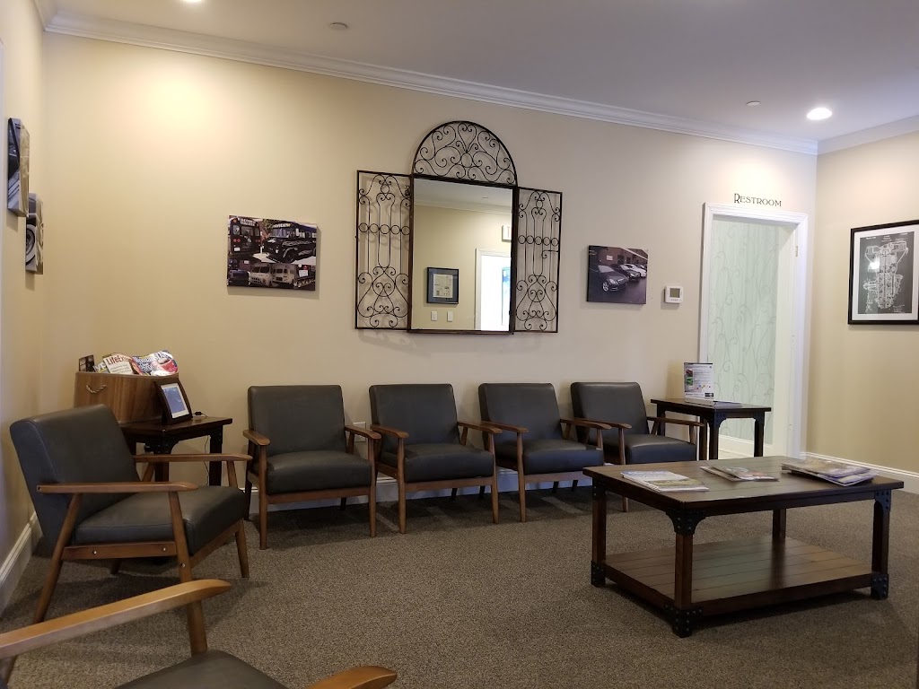 Ians Body Works | 1540 Hanes Mall Blvd, Winston-Salem, NC 27103, USA | Phone: (336) 768-4267