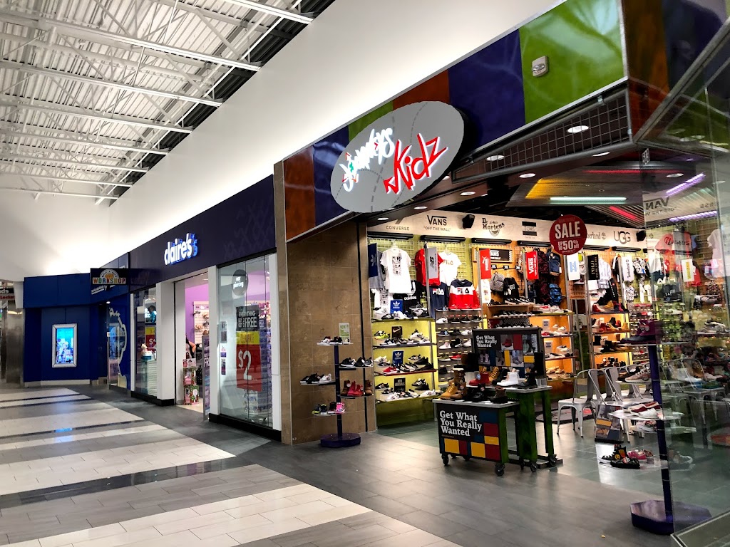 Journeys Kidz | 14500 W Colfax Ave, Lakewood, CO 80401, USA | Phone: (303) 279-7204