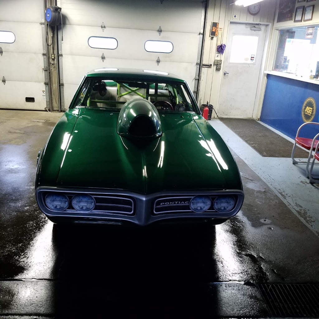 Costellos Automotive Repair | 207 Rice St, Carlinville, IL 62626, USA | Phone: (217) 854-8663